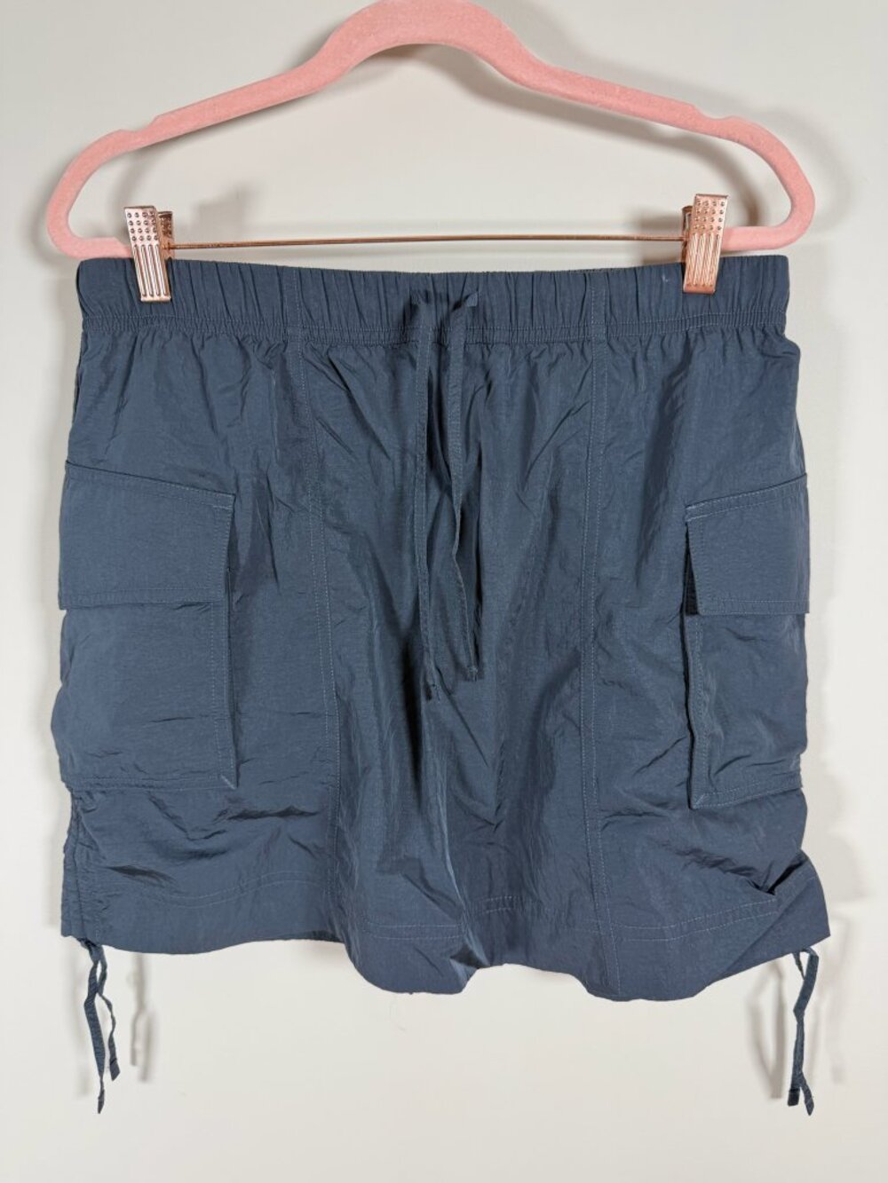 Lululemon Nylon Cargo Mini Skirt - NWOT Size M - Picture 2 of 6